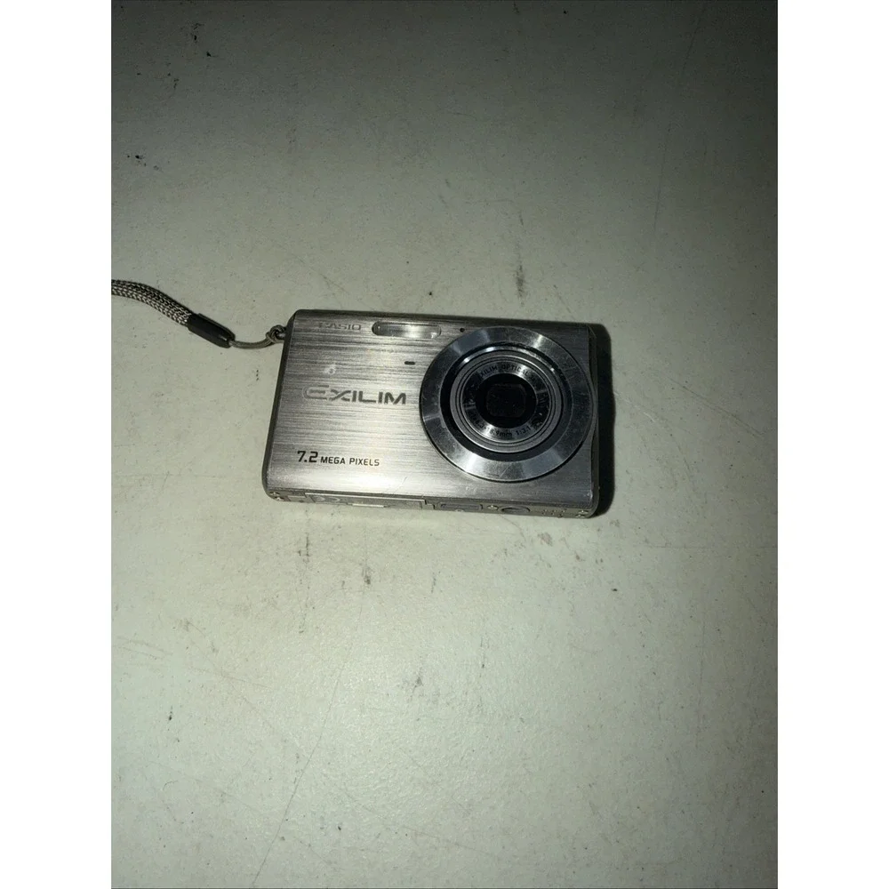 Casio Exilim Digital Camera Unisex OS Silver Good 7.2MP 3x Optical Zoom Y2K